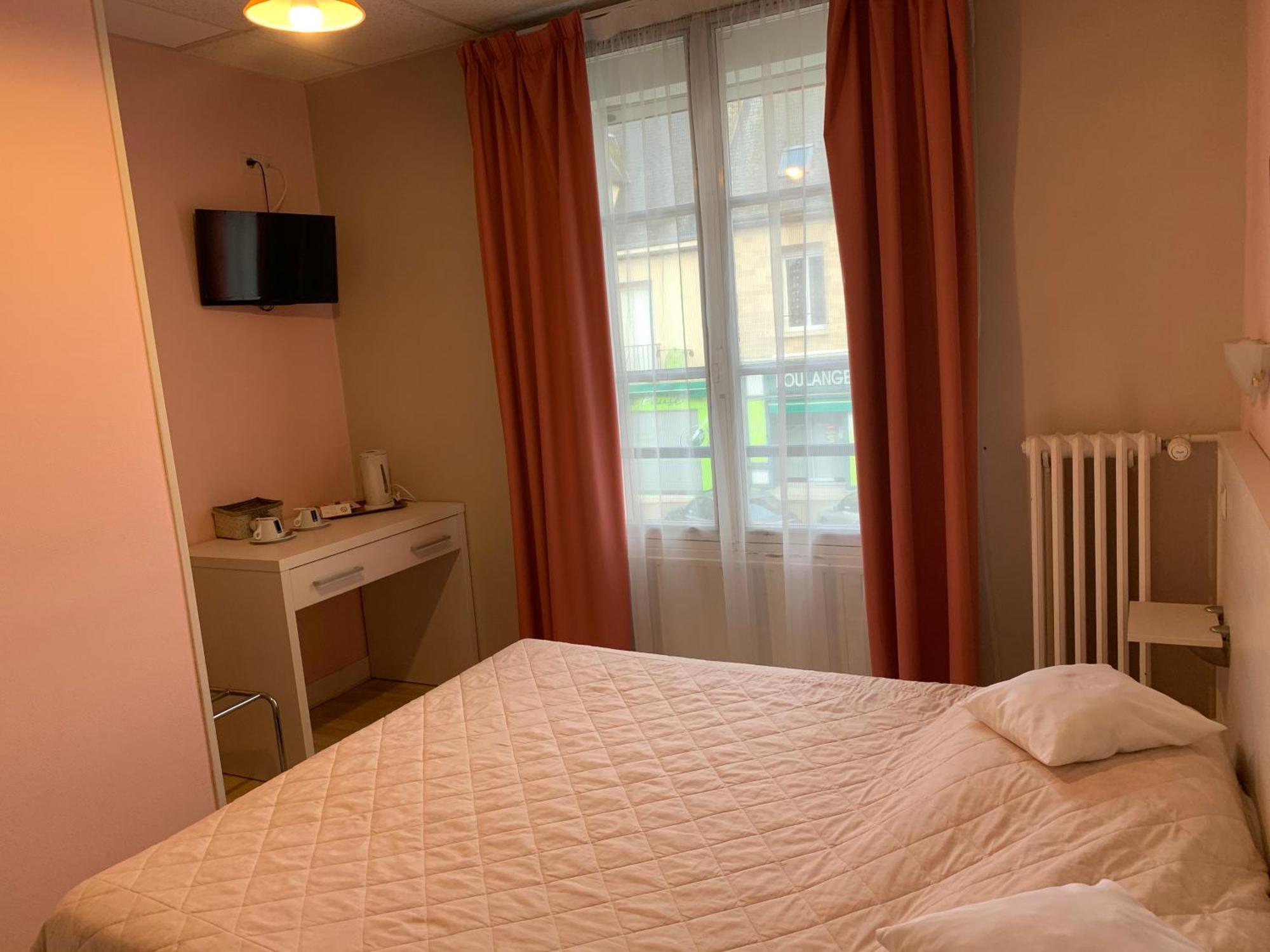 Au Vieux Puits Hotel Villers-Bocage  Exterior photo